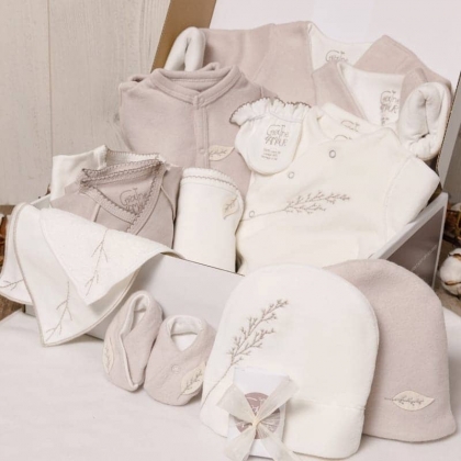 Coffret bébé maternité - 4 bodys, 4 pyjamas & brassières en coton bio -  naissance 50 cm