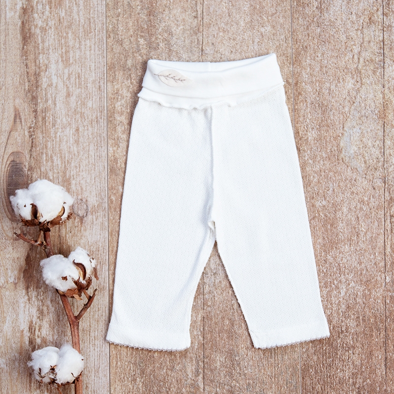 Coffret bio pour bébé brassière bavoir pantalon bandeau