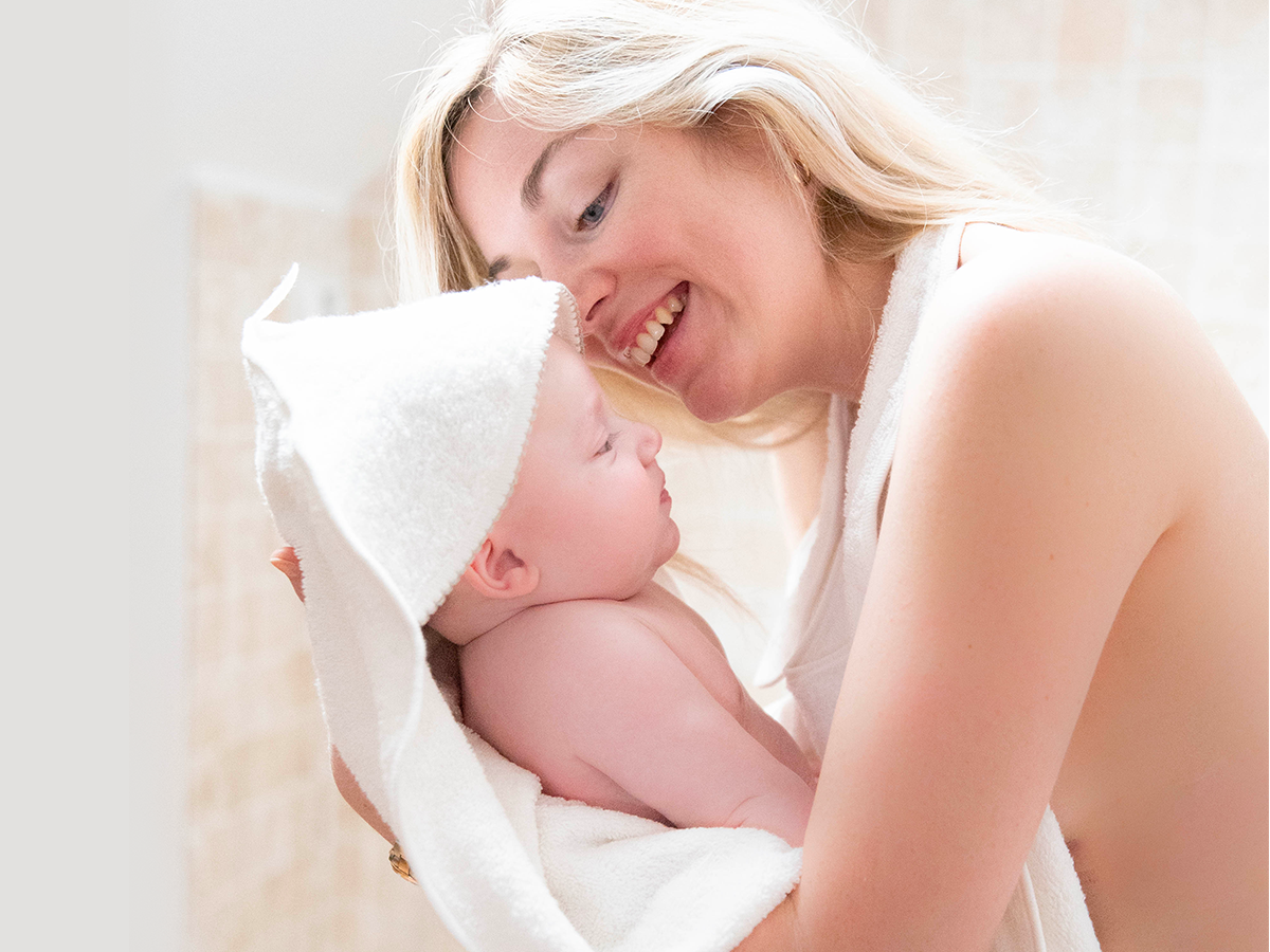 Comment faire du bain un moment de complicité avec son bébé ? - Graine d'Amour